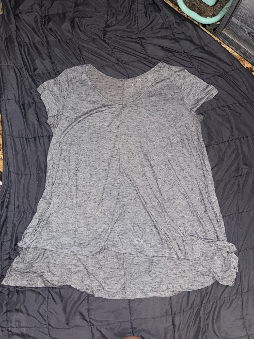 Decree Heather Gray V-Neck Short Sleeve Layered Tee